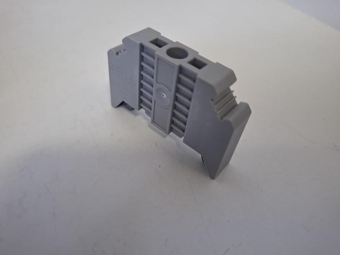 24 Stück Endklemmen, E/NS 35N, Phönix, neu