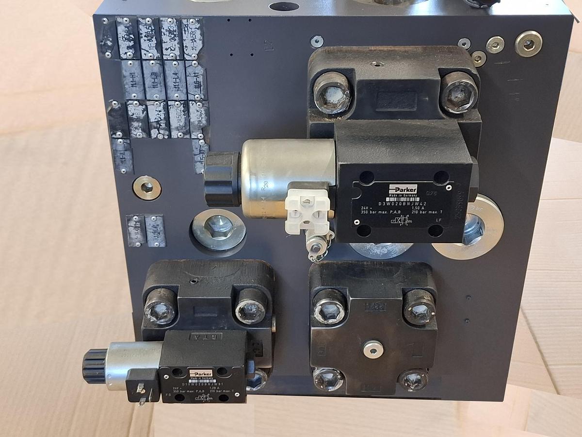 Überholt Schließblock zu Druckgussmaschine GDK2500 von Frech, PADS1117.400, Parker, überholt-neuwertig