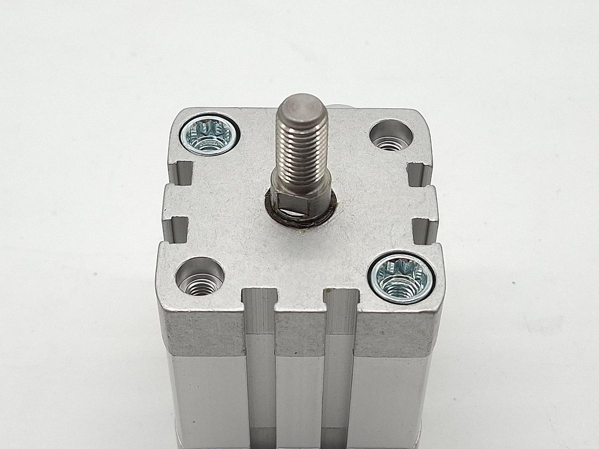 2 Stück Kompaktzylinder, Hub 20mm, ADN-40-20-A-P-A, 536292, Festo, neu