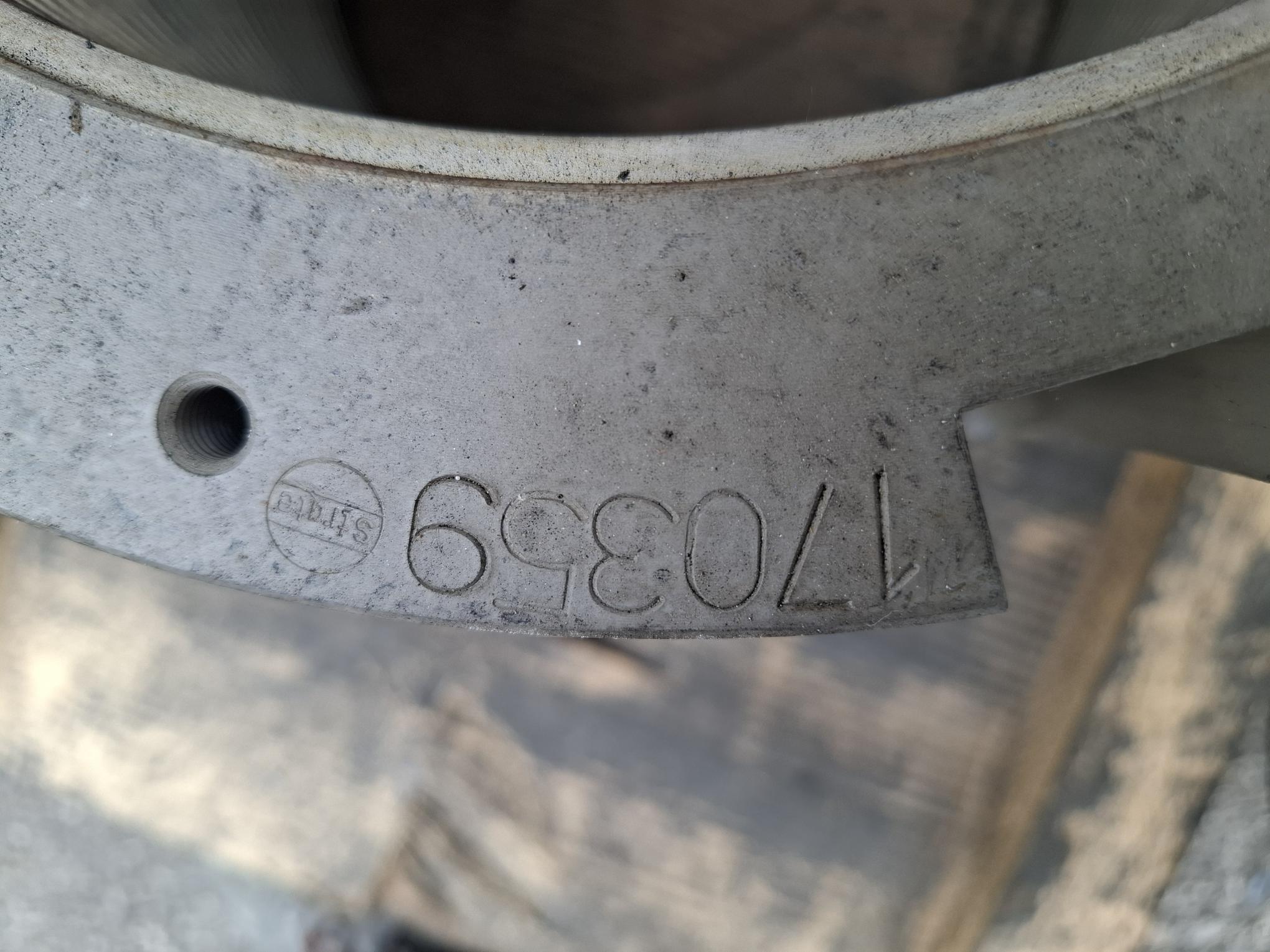 Verstellmutter für Druckgussmaschine IDRA OL1800, ziehbar, TR260x9, 170359, Idra, neu