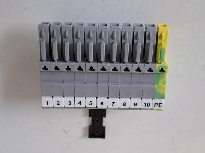 82 Stück Stecker zu Reihenklemmen PTTP 2,5, PP-H2,5/…., Phönix, neuwertig