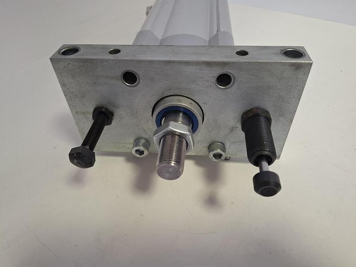 Gebraucht Pneumatik Flanschzylinder, DSBC-80-160-PPVA-N3, 1383339, Festo, gebraucht