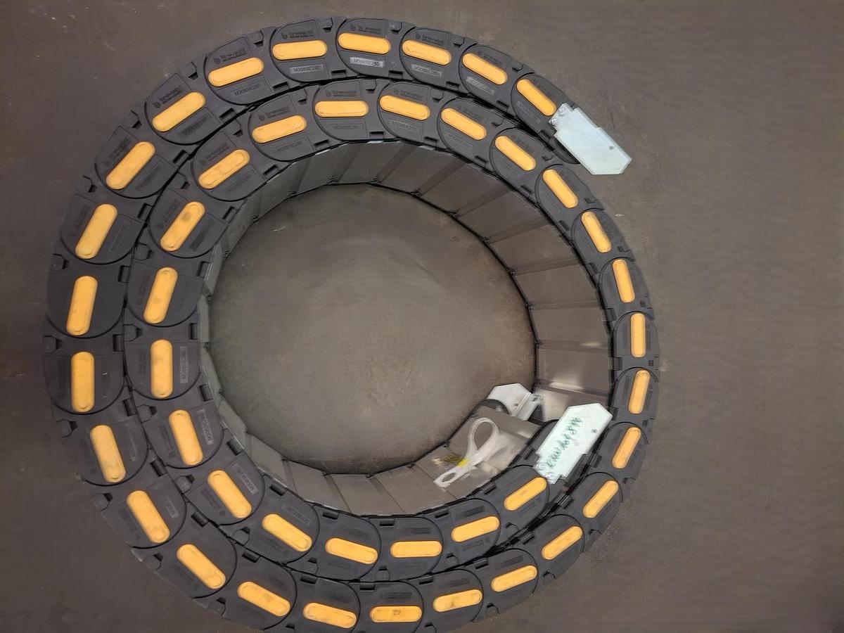 Geschlossene Energiekette, Energieführung, 3520mm, 308CU199280, Brevetti, neuwertig