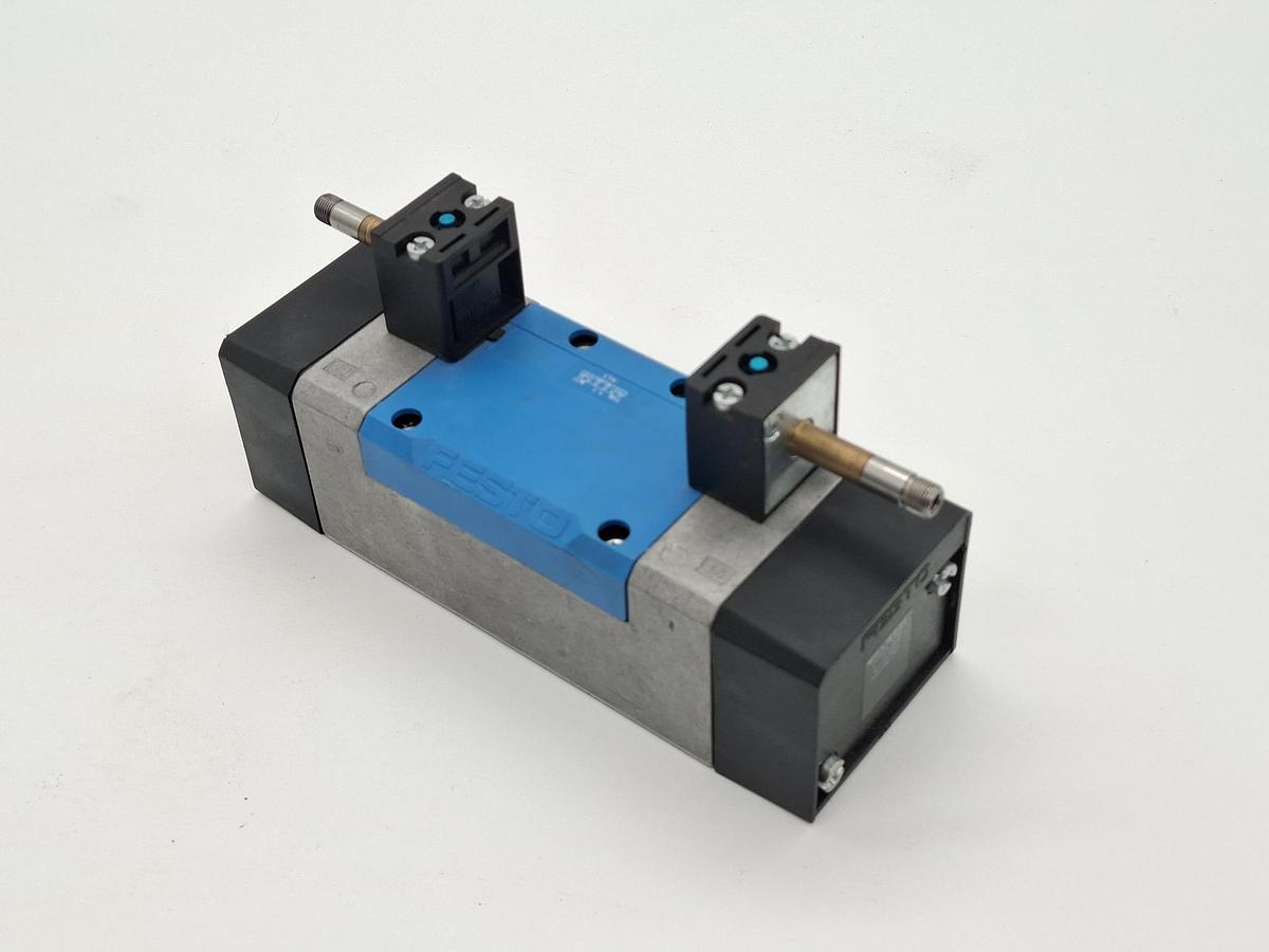 Magnetventil, 151874, MFH-5/3E-D-3-C, Festo, neuwertig