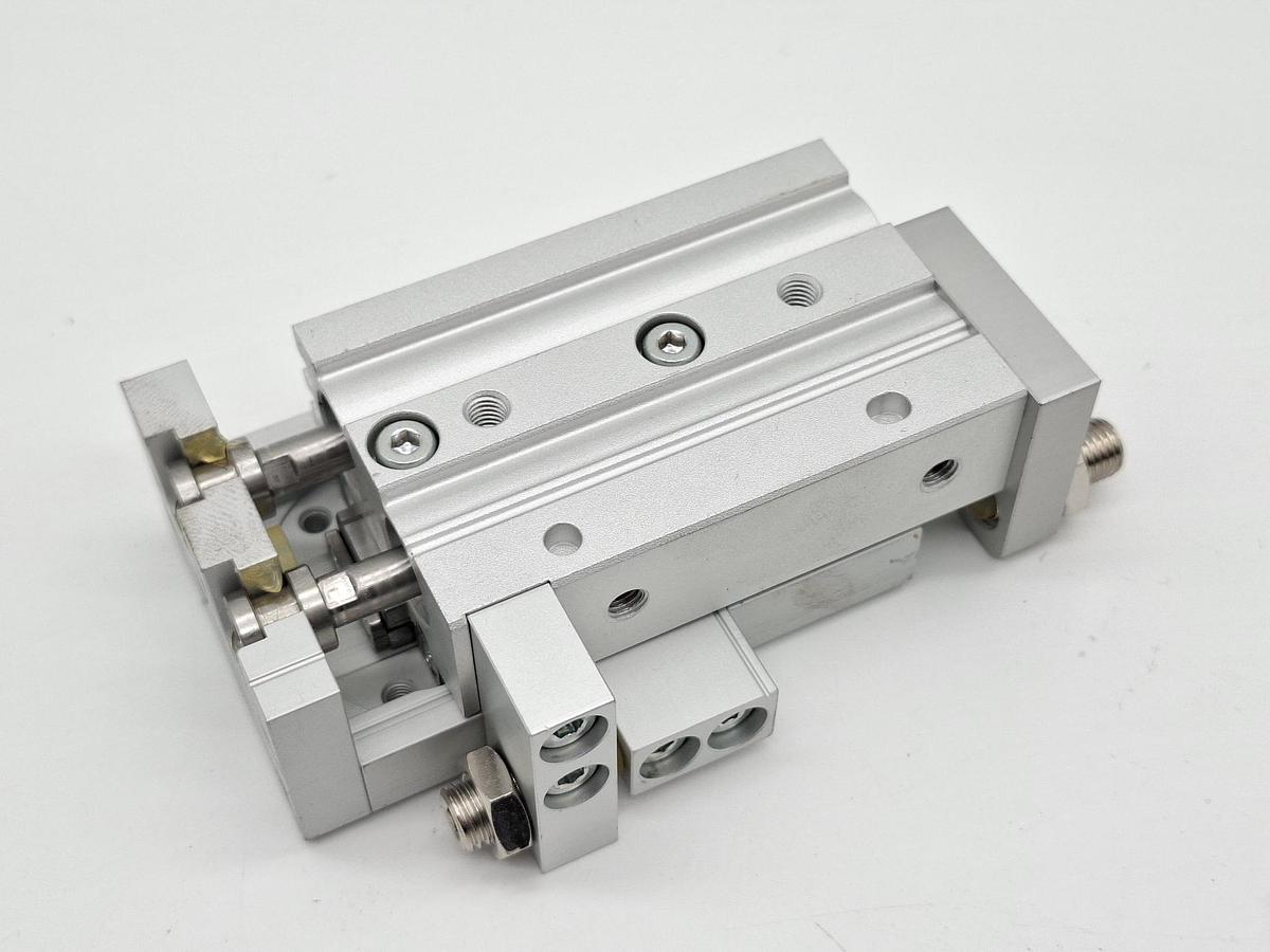 Doppelt wirkender Kompaktschlitten, MXS12-10A, SMC, neu