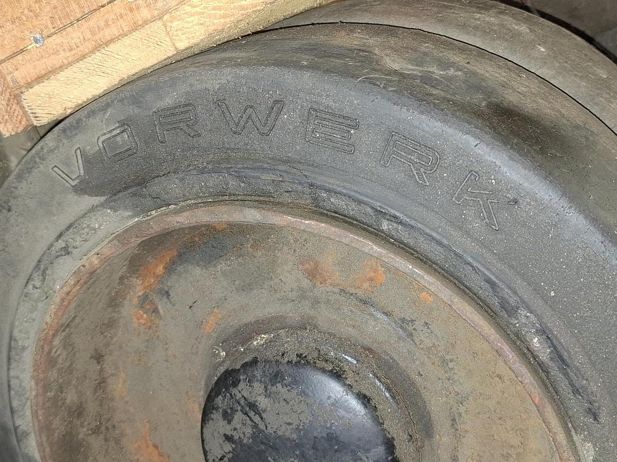 Gebraucht Tiefladerachse mit 2 Zwillingsreifen, 860breit, 425/130-305, , gebraucht