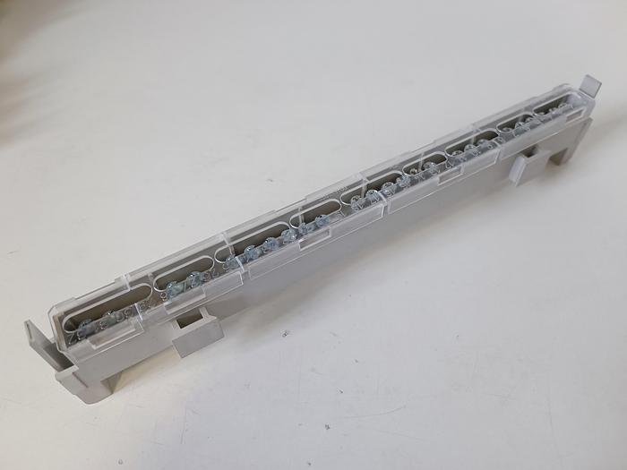 12 Stück PE und N Schienen für Verteiler ca. 250mm, 32 x 16mm², , neu