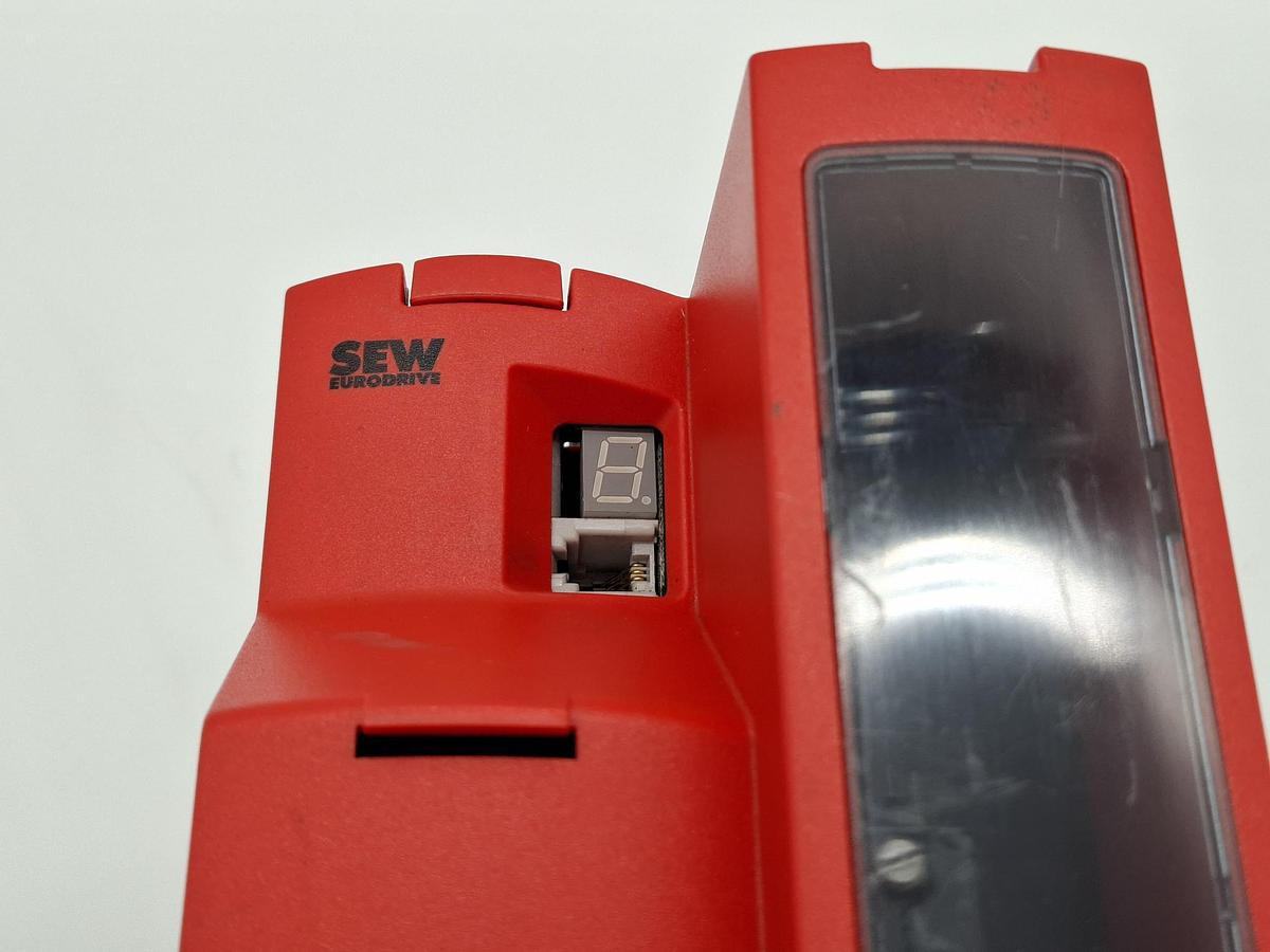 Gebraucht Frequenzumformer, nur 1145 Stunden! 2,2KW, MDX61B0022-5A3-4-00, SEW, gebraucht-Top