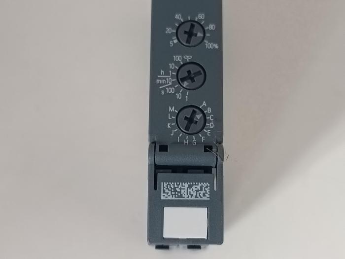 Gebraucht SIRIUS Zeitrelais, 3RP2505-1AW30, Siemens, neuwertig