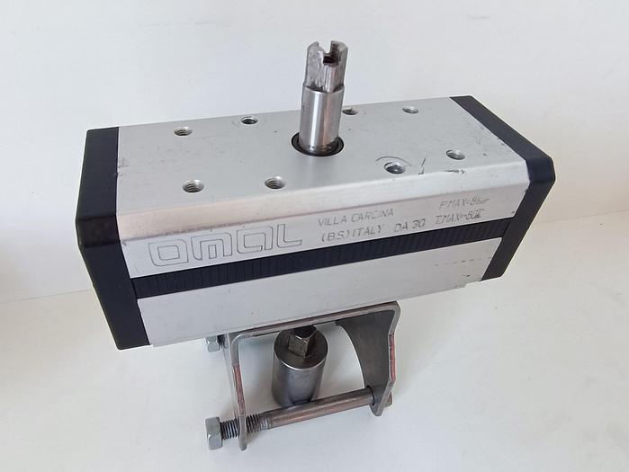Gebraucht 2 Stück Pneumatikantriebe für Absperrventile, DA30, Omol, gebraucht