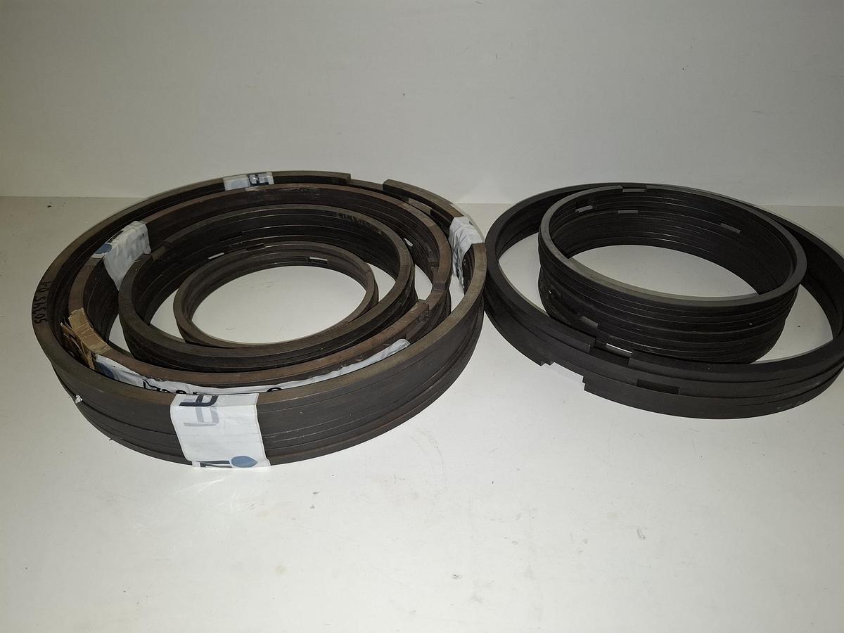 8 Stück Kolbenringe für Idra Druckgussmaschine, D230mm, Strate/Idra, neu