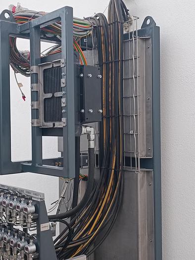 Gebraucht Hydraulikaggregat, 330 bar, 10 Kreise, 2 Servomotorpumpen, 130L, Niehues, gebraucht-Top