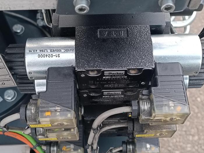 Gebraucht Hydraulikaggregat, 330 bar, 10 Kreise, 2 Servomotorpumpen, 130L, Niehues, gebraucht-Top
