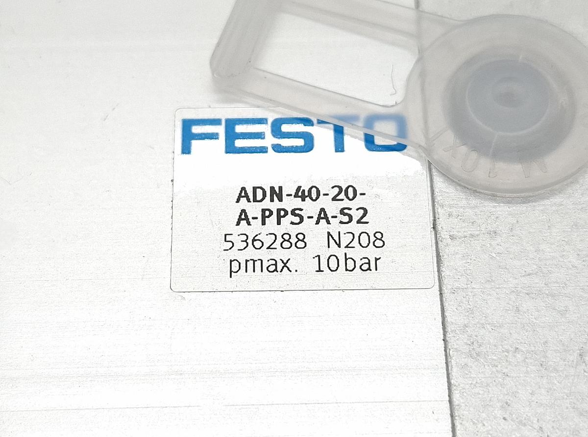 1 Stück Kompaktzylinder, Hub 20mm, ADN-40-20-A-PPS-A-S2, 536288, Festo, neu
