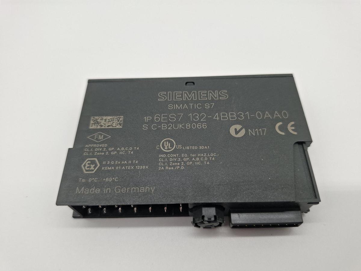 6 Stück digitales Ausgangsmodul, 6ES7 132-4BB31-0AA0, Siemens, neu