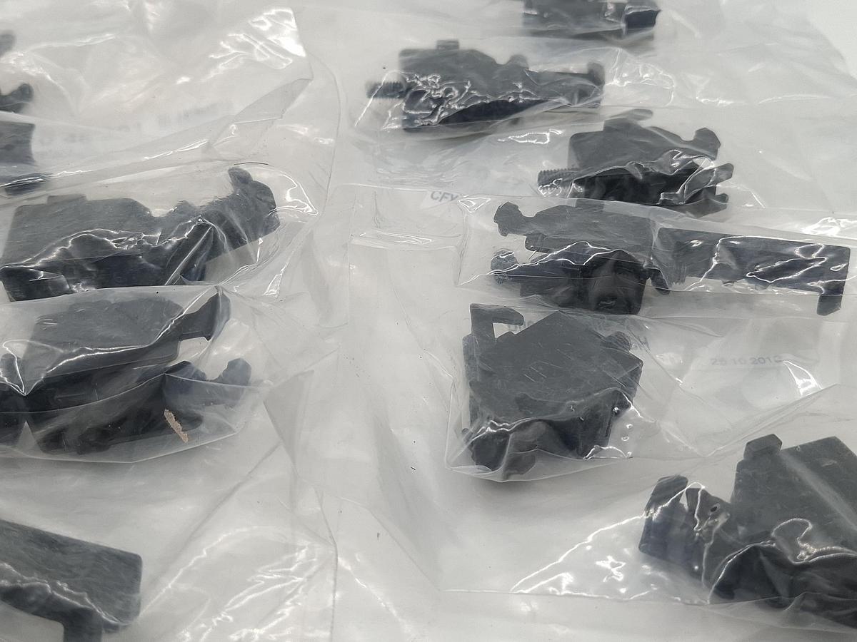 22 neue Bügelschellen gemäß liste zum Sonderpreis, CFX38.1, 30, 26, 16, 12, Igus, neu