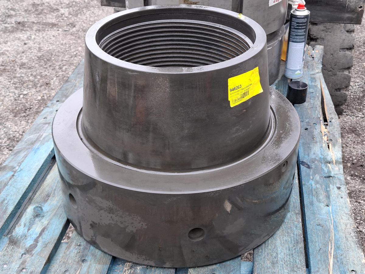 Holmdehnmutter für Druckgussmaschine GDK2500, TR300x10, 946263, Frech/Müller Weingarten, neu