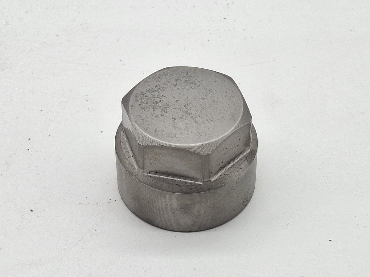 14 Stück hochfeste, dickwandige, geschlossene Muttern für Strahlanlagen, M12 , neu