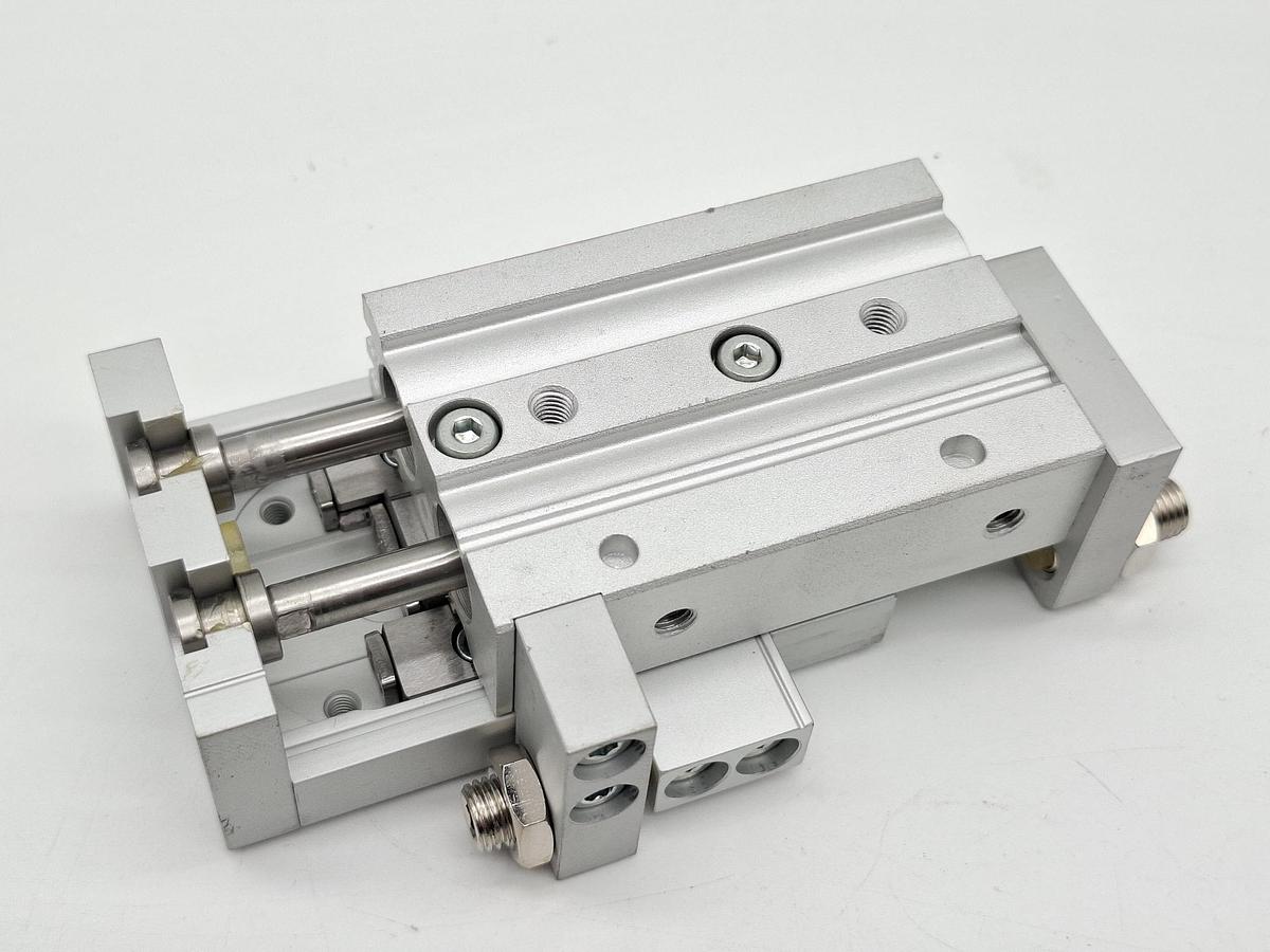 Doppelt wirkender Kompaktschlitten, MXS12-20A, SMC, neu