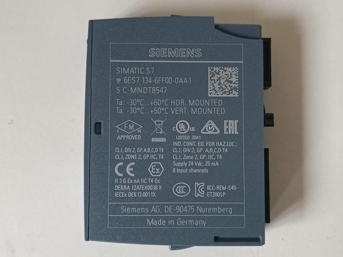 Gebraucht 1 Stück SIMATIC ET200SP, analoges Eingangsmodul, 6ES7134-6FF00-0AA1, Siemens, neuwertig