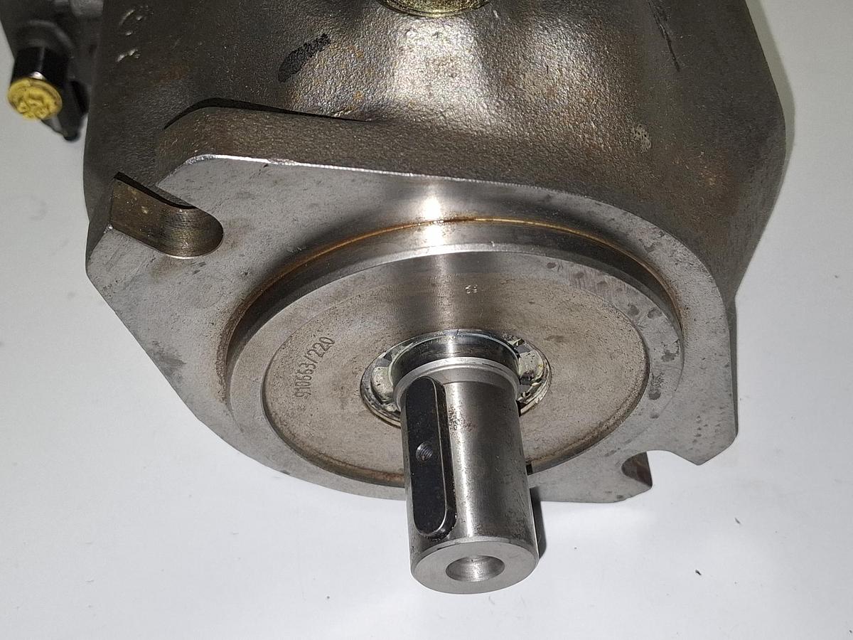 Axialkolbenpumpe, AE A10VS0 71 DFR1/31R-PPA12N00, R910948730, Original! Rexroth, neu