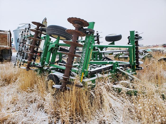 Used 22' Great Plains 2200TT Turbo-Till