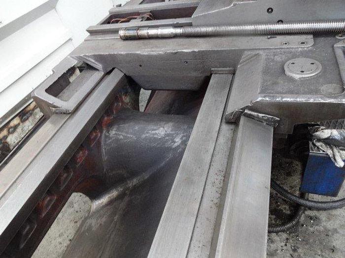 D'occasion TOUR TOS SU 125 x 3000 / Lathe TOS SU 125 x 3000