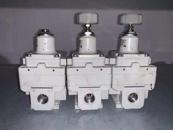 Pneumatic Regulator we: 1MPa G 1/2 SMC IR3020