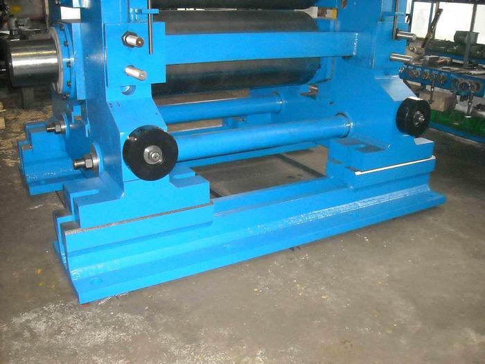 New  F&P DL500 3-Hi Roll Stands (New) #4261