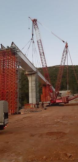 Used Manitowoc 18000 Maxer   750 ton Crawler Crane, Year 2009