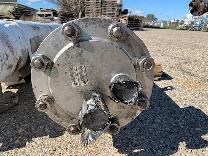Used Heat Exchanger, Shell & Tube, 100 SF, S/st, 150 PSI, B #S743656