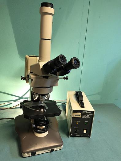 D'occasion Nickon Labophot-2 Mikroskop mit HB10101AF super high pressure mercury lamp