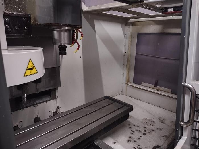 Used 2011 HAAS TM-3P CNC Vertical Machining Center Phase 1 or 3 Electric