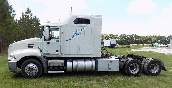 Used 2016 MACK PINNACLE CXU613