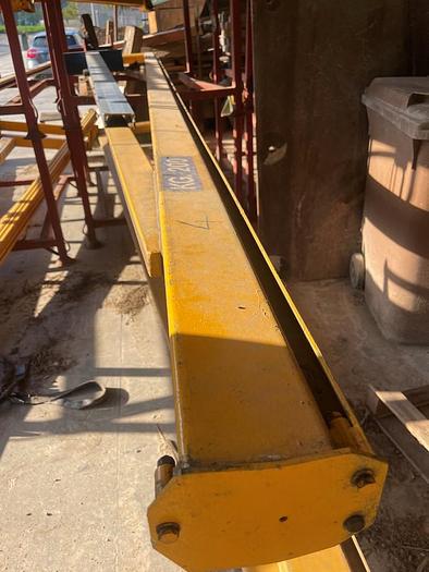 Usato GRU A BANDIERA 4