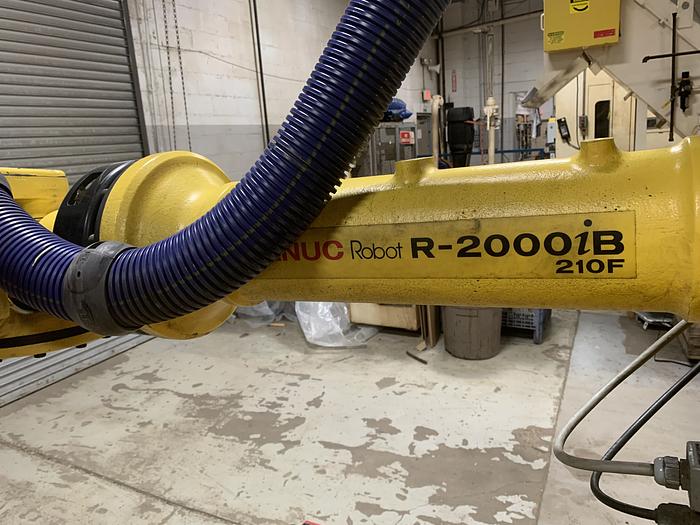 Used FANUC R2000iB/210F 210KG X 2655MM REACH 6 AXIS CNC ROBOT W/R30iA CONTROLS WITH ARO SERVO GUN