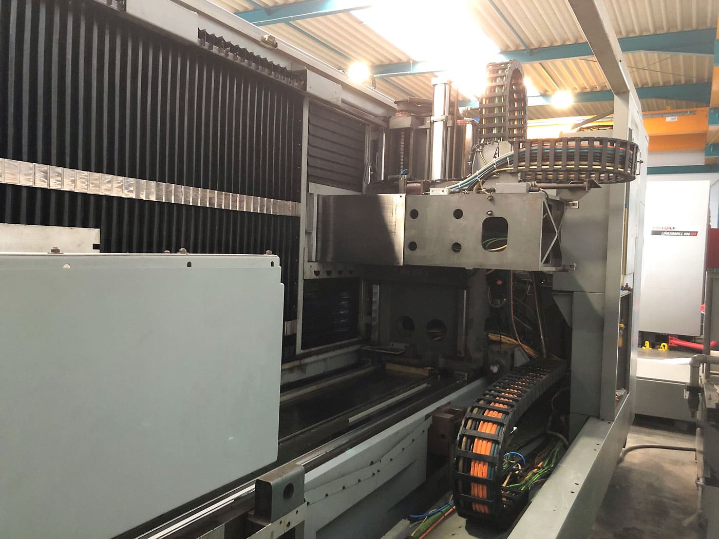 Used Deckel Maho DMF 250 Linear - Vertical Machining Centre - 2008