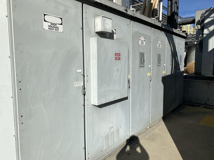 Used METALCLAD SWITCHGEAR SERIES 5 SQAURE D OUTDOOR ELECTRICAL