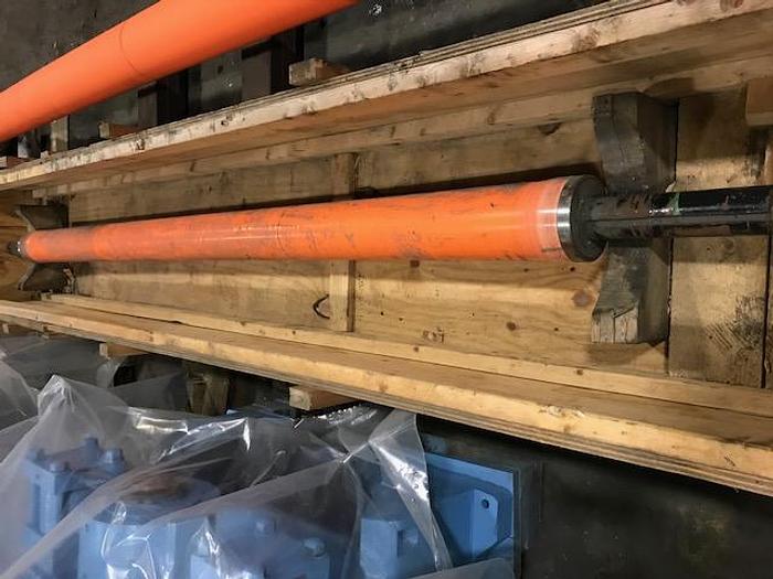 Used BOWED ROLL 6" (152MM) DIA. X 113" (2.87M) FACE