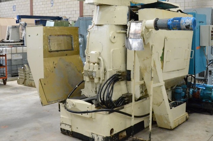 Usado 1966 LIEBHERR L 650 Talladoras de Fresa Madre #4314