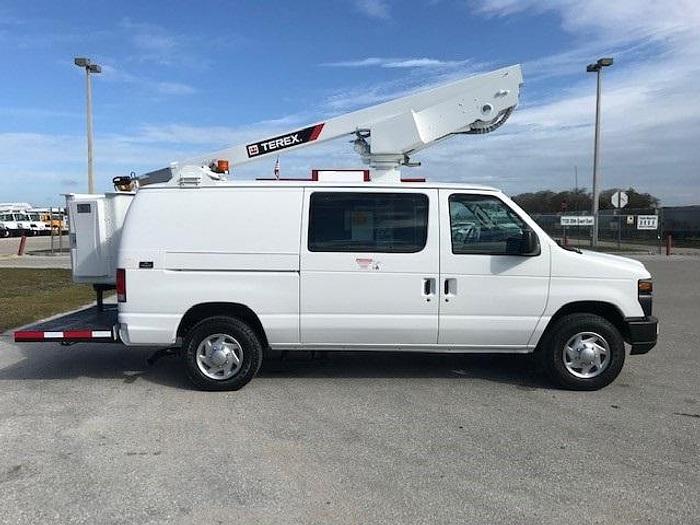 Used 2013 Ford E350 Terex HiRanger NT29 34ft Bucket Truck