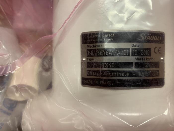 2010 STAUBLI TX40 6 AXIS CNC ROBOT WITH CS8C CONTROLLER NEVER USED