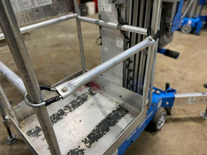 Used 2012 GENIE AWP-25S