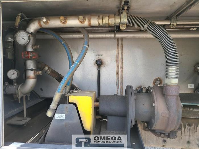 Used 2000 FMC LMD2000 Aircraft Deicer (2,000 total gallon tank cap)