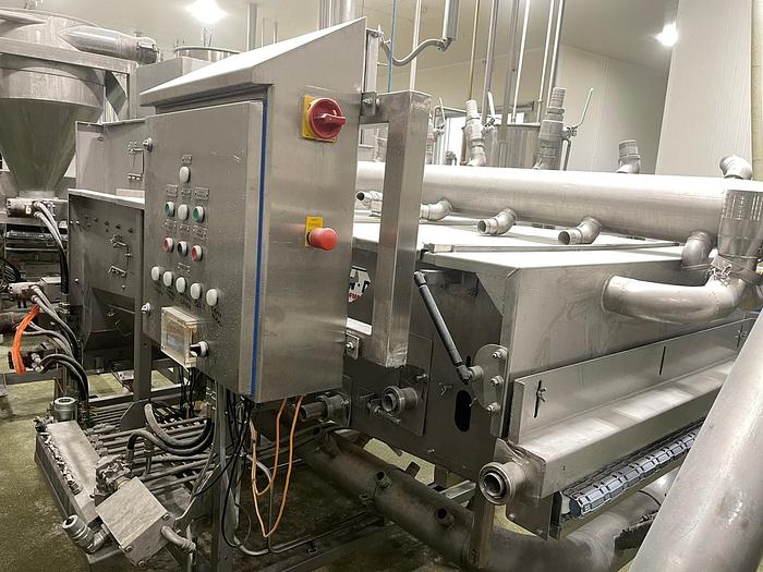 Used Stein SMCD pre-coater and SFL 412 breading applicator machine with Hydraulic Power Pack