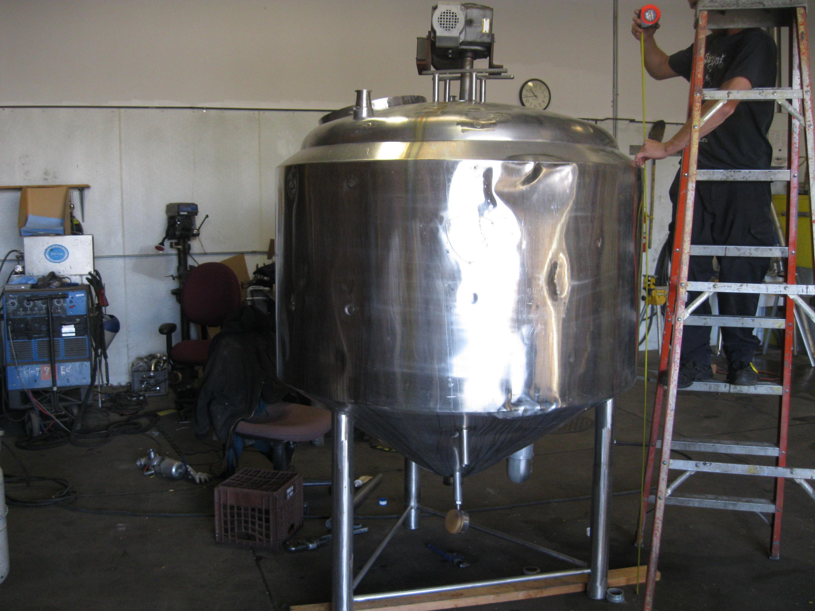 Refurbished 300 GALLON VERTICAL PROCESSOR