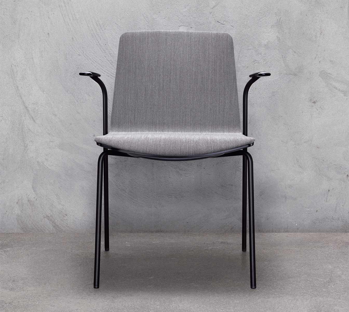 NOA ARMCHAIR