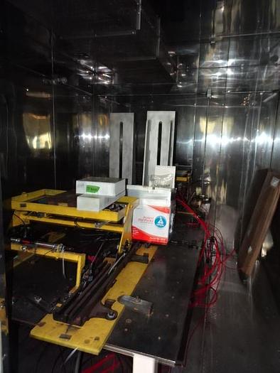 Used DURA TECHNOLOGIES HOT AND COLD TEST CHAMBER