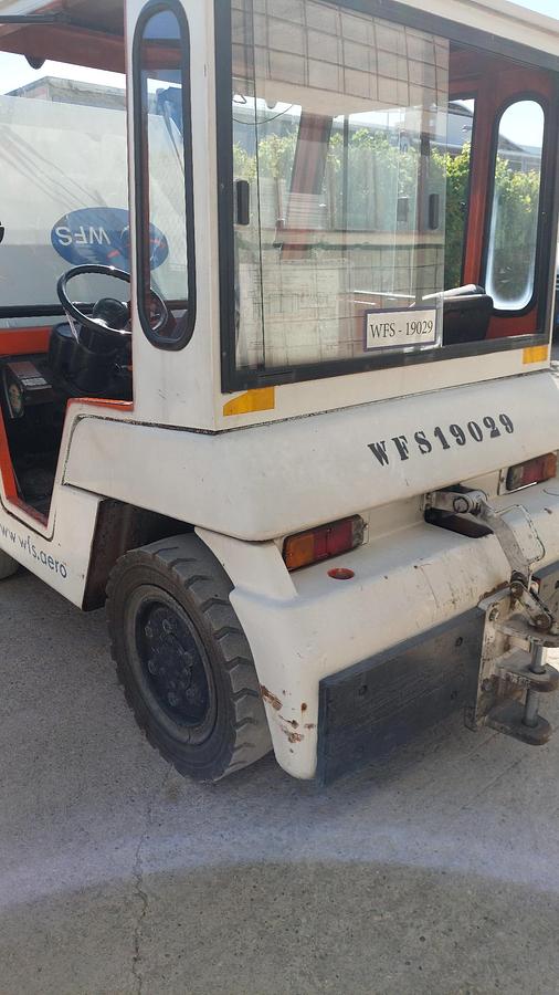 Gebruikt 02-2TD20 Toyota tractor