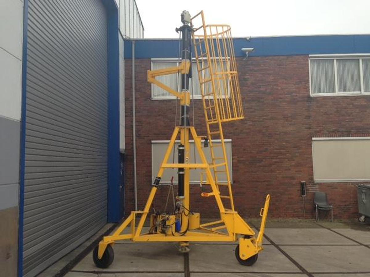 2012 WASP A05386D Tailstand B747